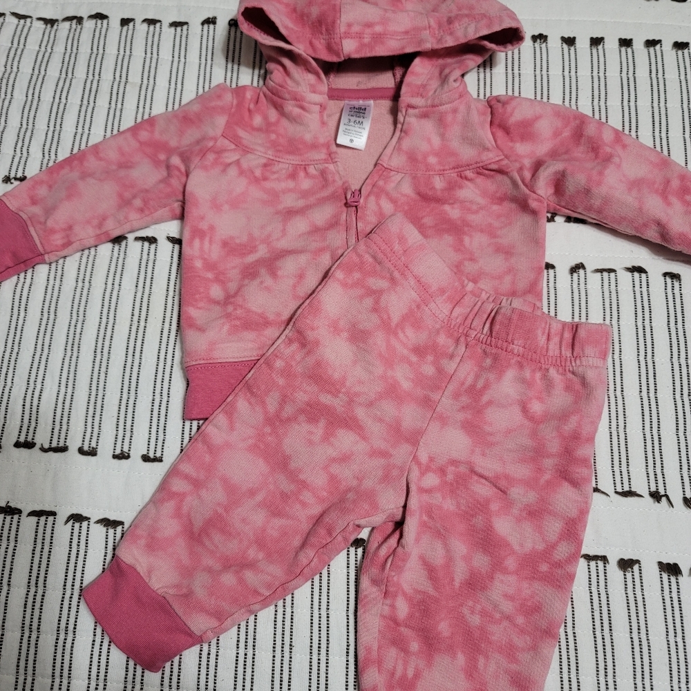 Baby girl 2 piece Outfit (pants & sweater)
